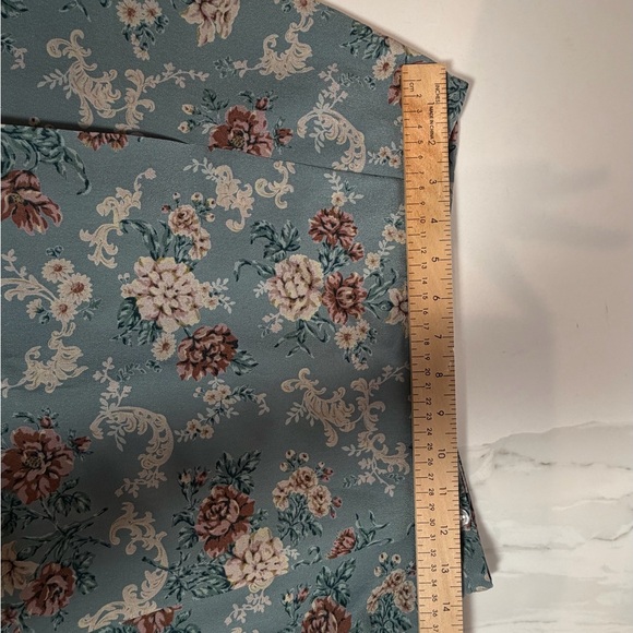 The Limited Floral Teal Skirt - Picture 4 of 10
